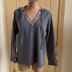 KARYN SEO Casual Beach Floral/Aztec Embroidered Waffle Knit 100% Cotton Hoodie M